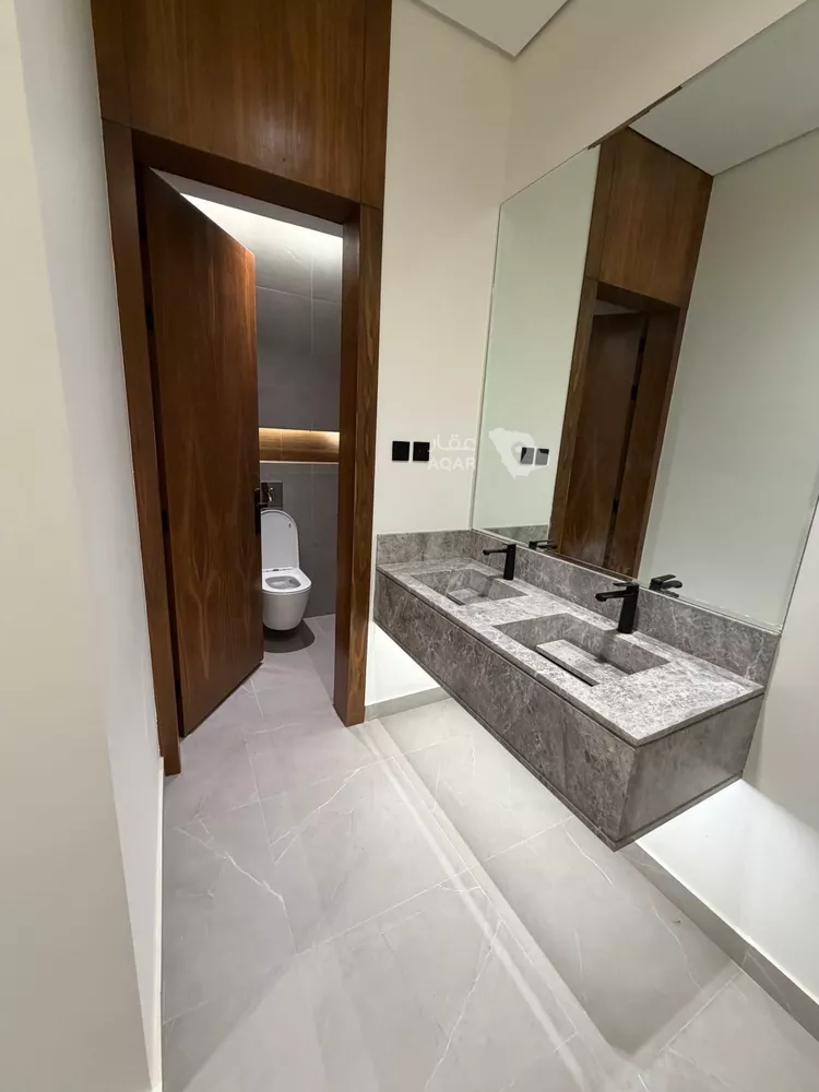 Floor for Sale in Riyadh An Narjis 2