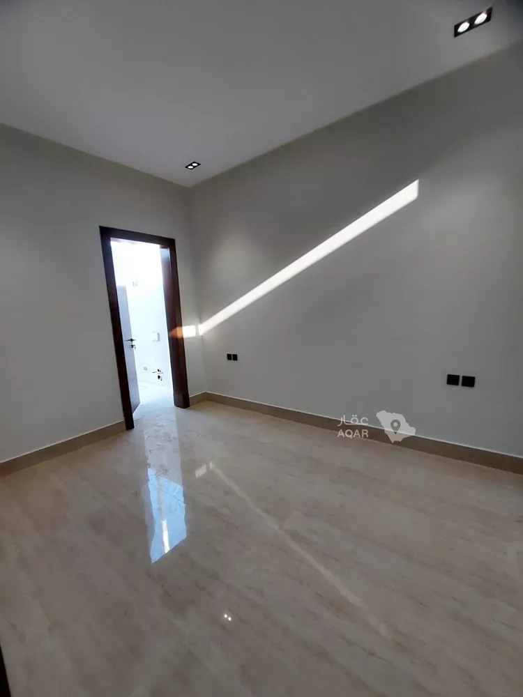 دور للبيع في شارع رجاء بن حيوة, حي السويدي الغربي, مدينة الرياض, منطقة الرياض