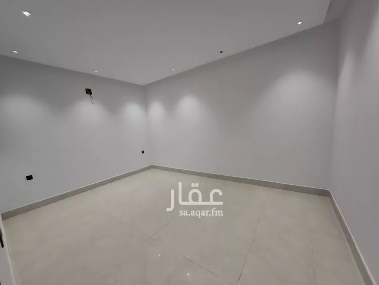 دور للبيع في شارع فضيلة الشيخ أحمد عزت, حي طويق, مدينة الرياض, منطقة الرياض صورة 2