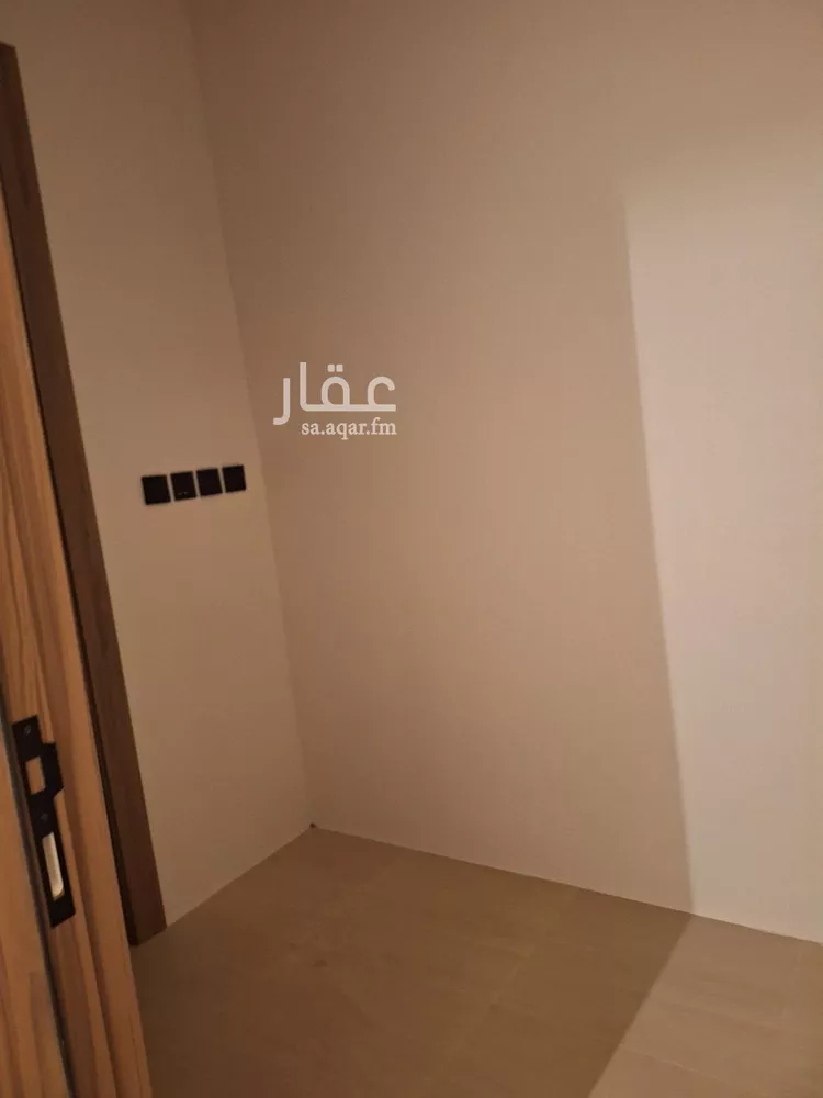 شقة للبيع في شارع عبدالله عراقي, حي عكاظ, مدينة الرياض, منطقة الرياض 6
