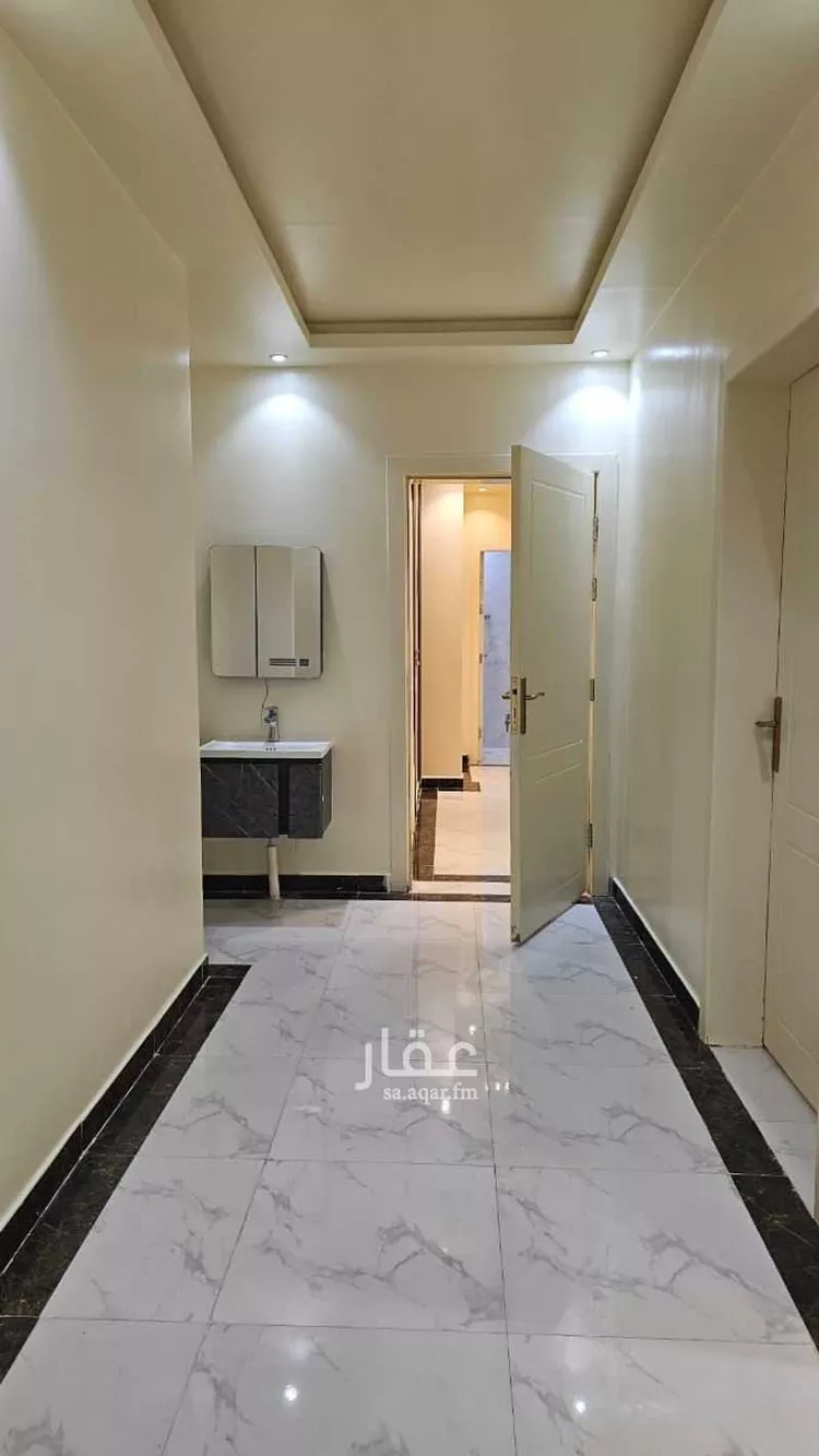شقة للبيع في طريق الملك فهد الفرعي ، حي العليا ، الرياض ، منطقة الرياض صورة 4
