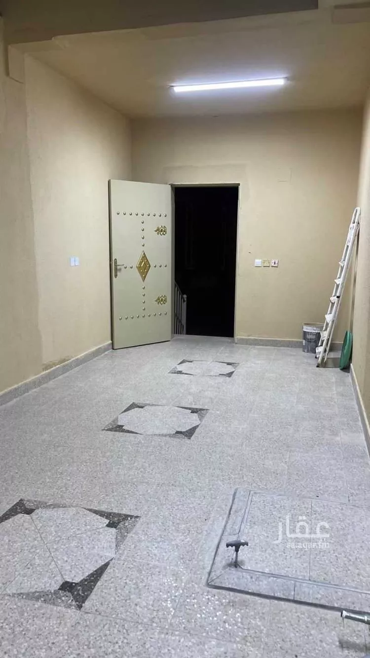 Villa for Sale in Al Muzahimiyah Al Ulaya صورة 4