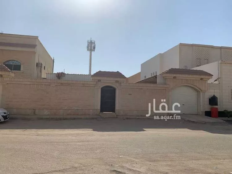 بيت للبيع في طريق الملك سعود بن عبدالعزيز ، حي الخالدية ، حفر الباطن ، حفر الباطن