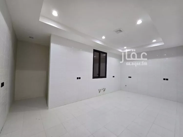 فيلا للبيع في شارع اسماعيل بن حماد, حي طيبة, مدينة الرياض, منطقة الرياض 6