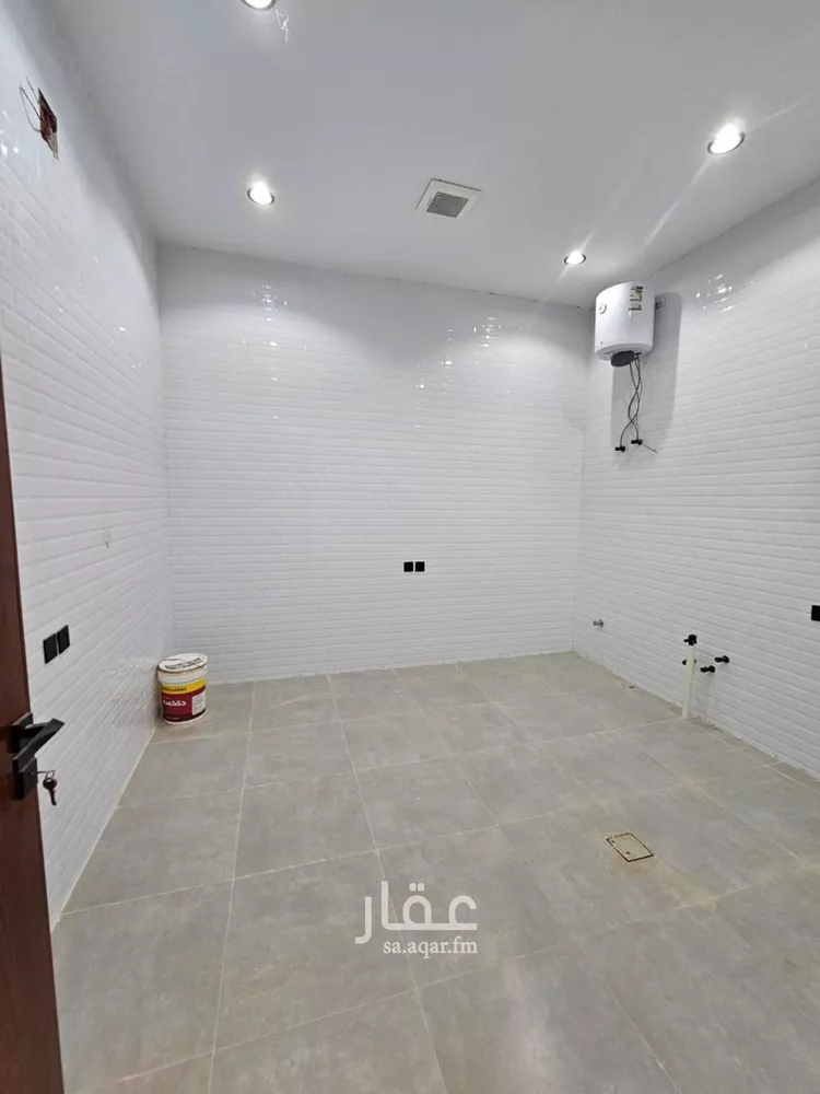دور للبيع في شارع المفضل الغلابي, حي طويق, مدينة الرياض, منطقة الرياض صورة 2