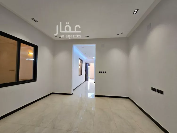 دور للبيع في شارع المطاوي, حي الحزم, مدينة الرياض, منطقة الرياض 9