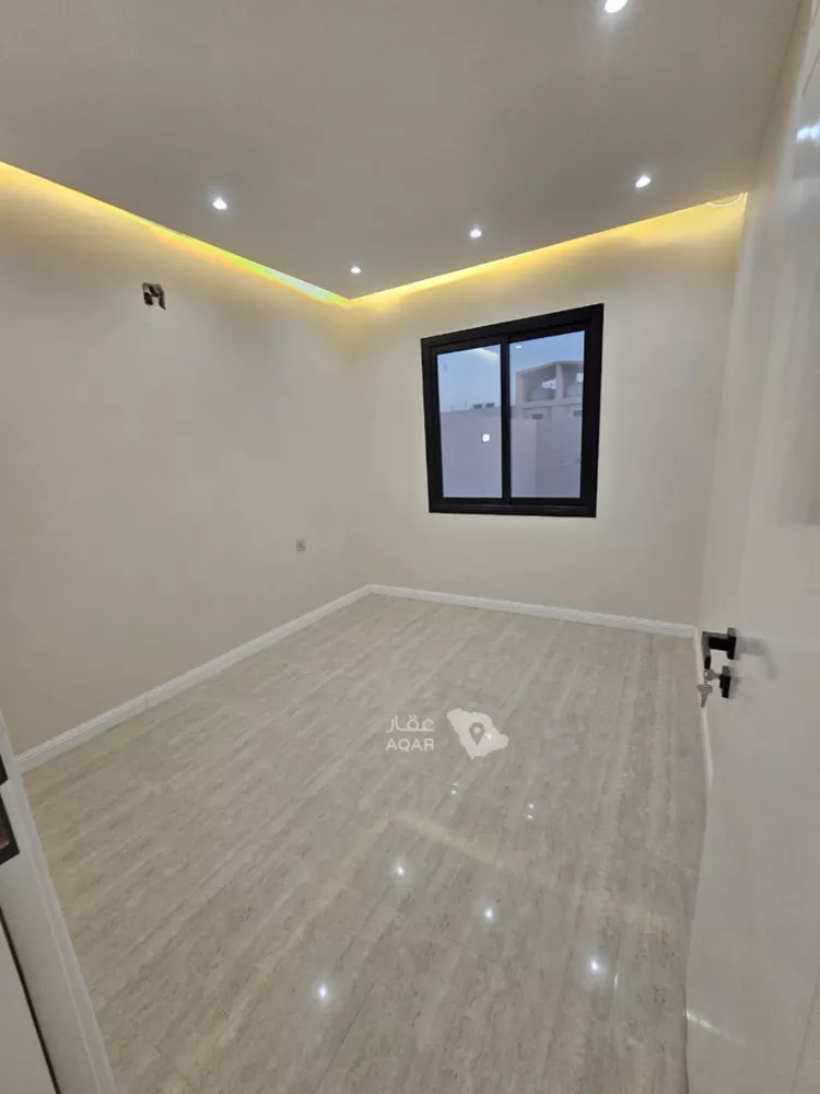 فيلا للبيع في شارع الغريف, حي العريجاء الغربي, مدينة الرياض, منطقة الرياض 11