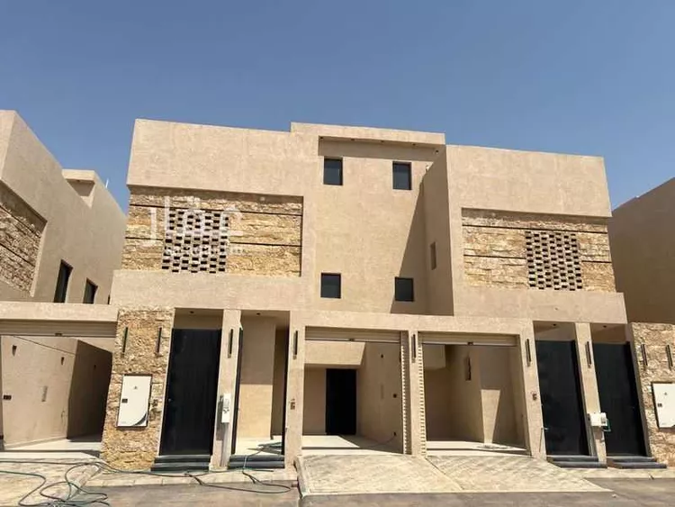 Floor for Sale in Riyadh Dirab