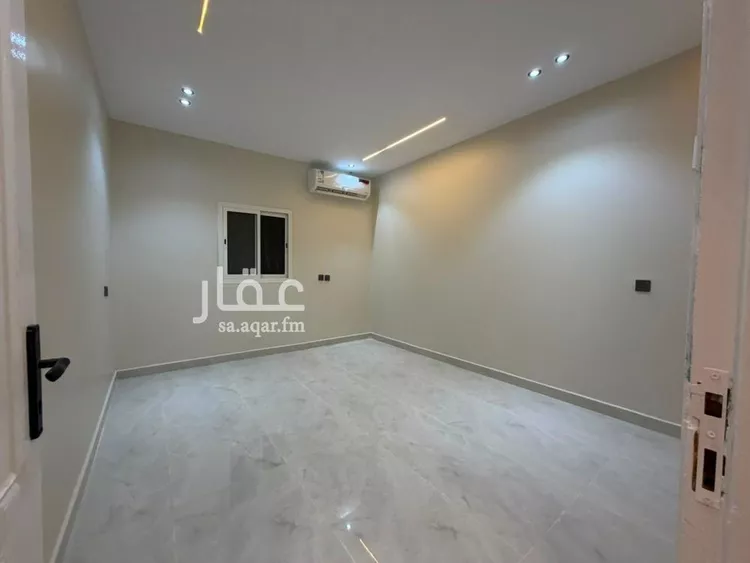 شقة للإيجار في شارع إسماعيل بن مبارك, حي الإزدهار, مدينة الرياض, منطقة الرياض 9