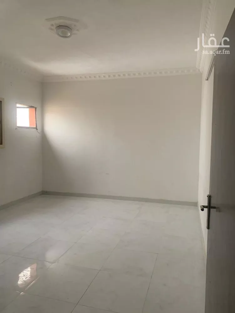 شقة للإيجار في شارع الفخر الأصبهاني, حي السعادة, مدينة الرياض, منطقة الرياض