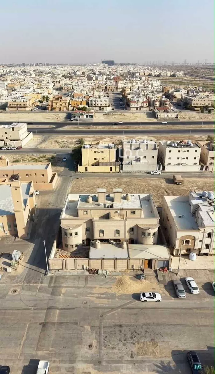 فيلا للبيع في شارع ضرار بن الخطاب ، ضاحية الملك فهد ، الدمام ، الدمام