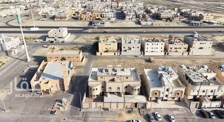 فيلا للبيع في شارع ضرار بن الخطاب ، ضاحية الملك فهد ، الدمام ، الدمام صورة 4