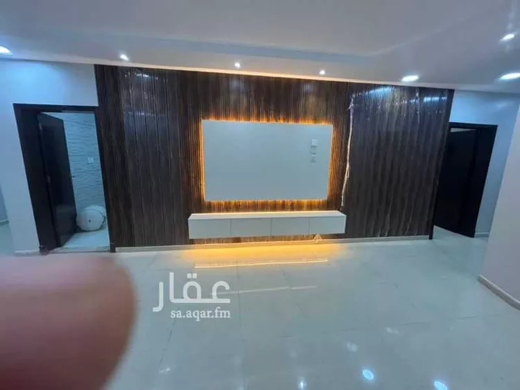 شقة للبيع في شارع ابو دلف الخزرجي, حي النور, مدينة الدمام, المنطقة الشرقية 8