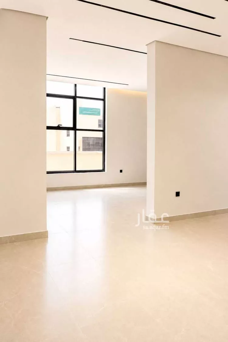 دور للبيع في شارع رقم 302, حي النرجس, مدينة الرياض, منطقة الرياض صورة 2