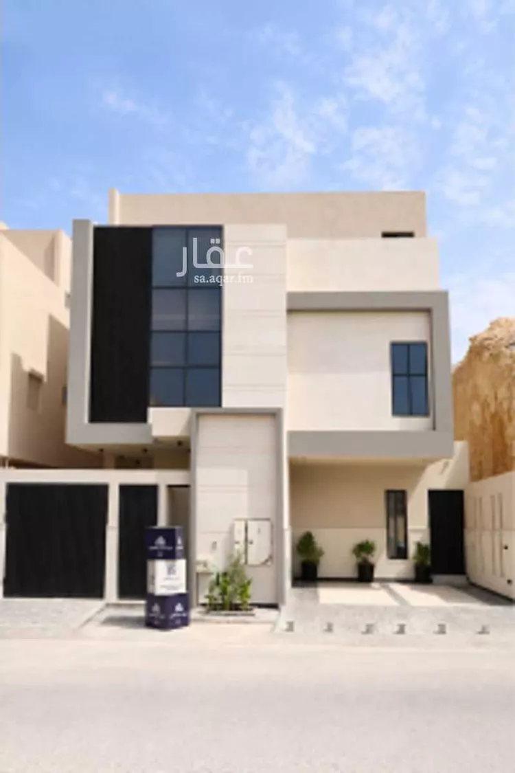 دور للبيع في شارع رقم 302, حي النرجس, مدينة الرياض, منطقة الرياض