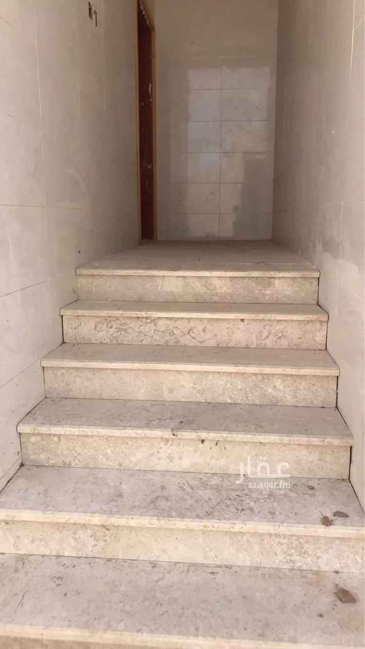 Floor for Sale in Medina Al Matar صورة 3