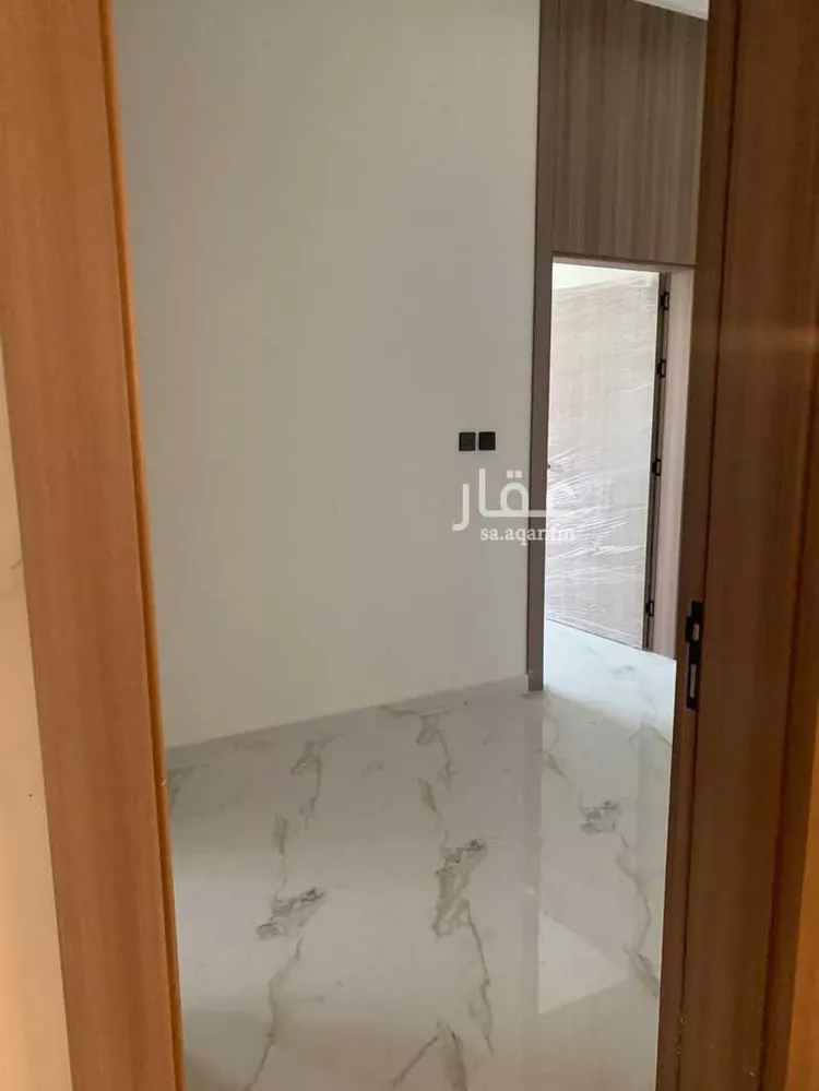 Building for Rent in Jeddah Al Yaqout