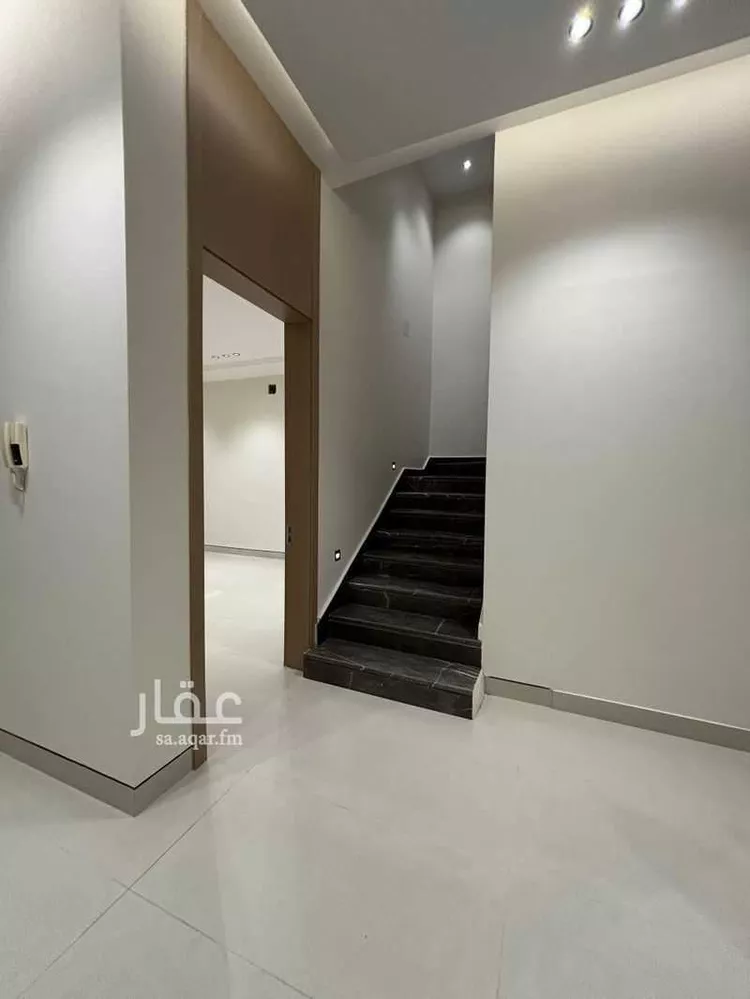 فيلا للبيع في شارع المدرا, حي اليرموك, مدينة الرياض, منطقة الرياض صورة 3