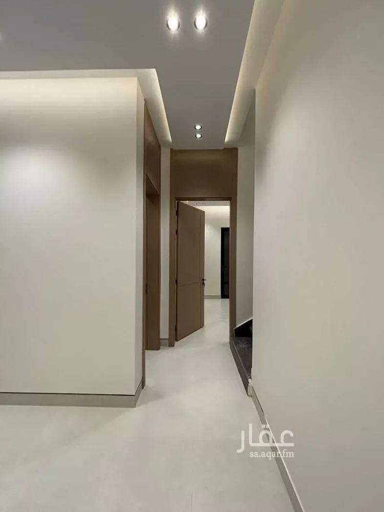 فيلا للبيع في شارع المدرا, حي اليرموك, مدينة الرياض, منطقة الرياض صورة 2