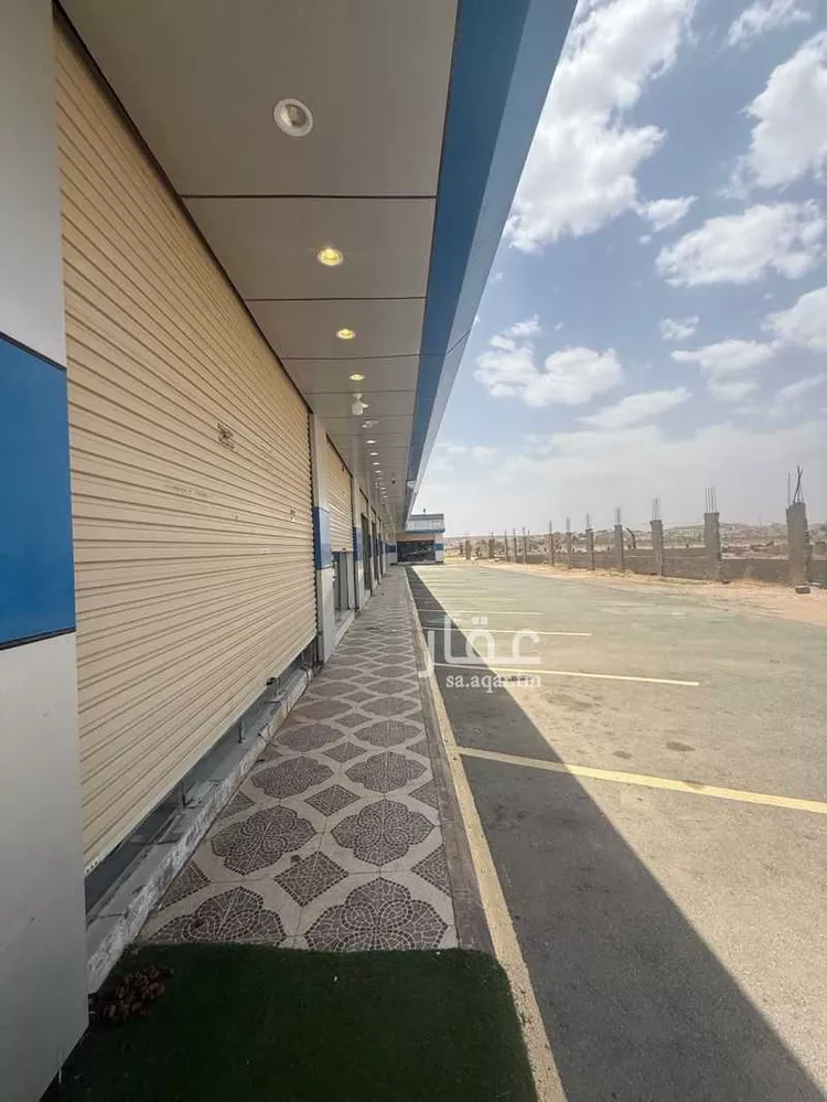 Shop for Rent in Al Bahah Shahbah صورة 4
