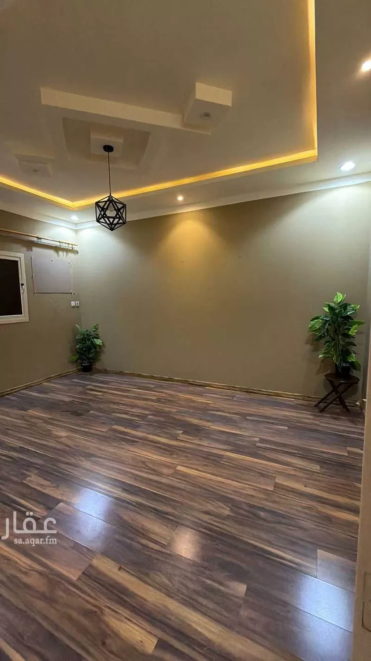 عمارة للبيع في شارع 7332247, حي المصيف, مدينة حائل, منطقة حائل صورة 4