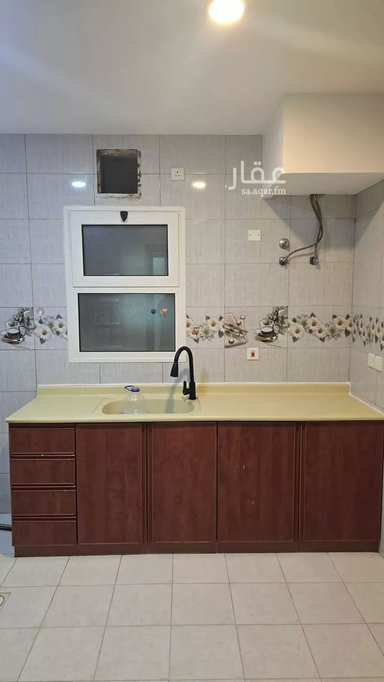 شقة للإيجار في شارع السابع والعشرون, حي مدينة العمال, مدينة الخبر, المنطقة الشرقية 8