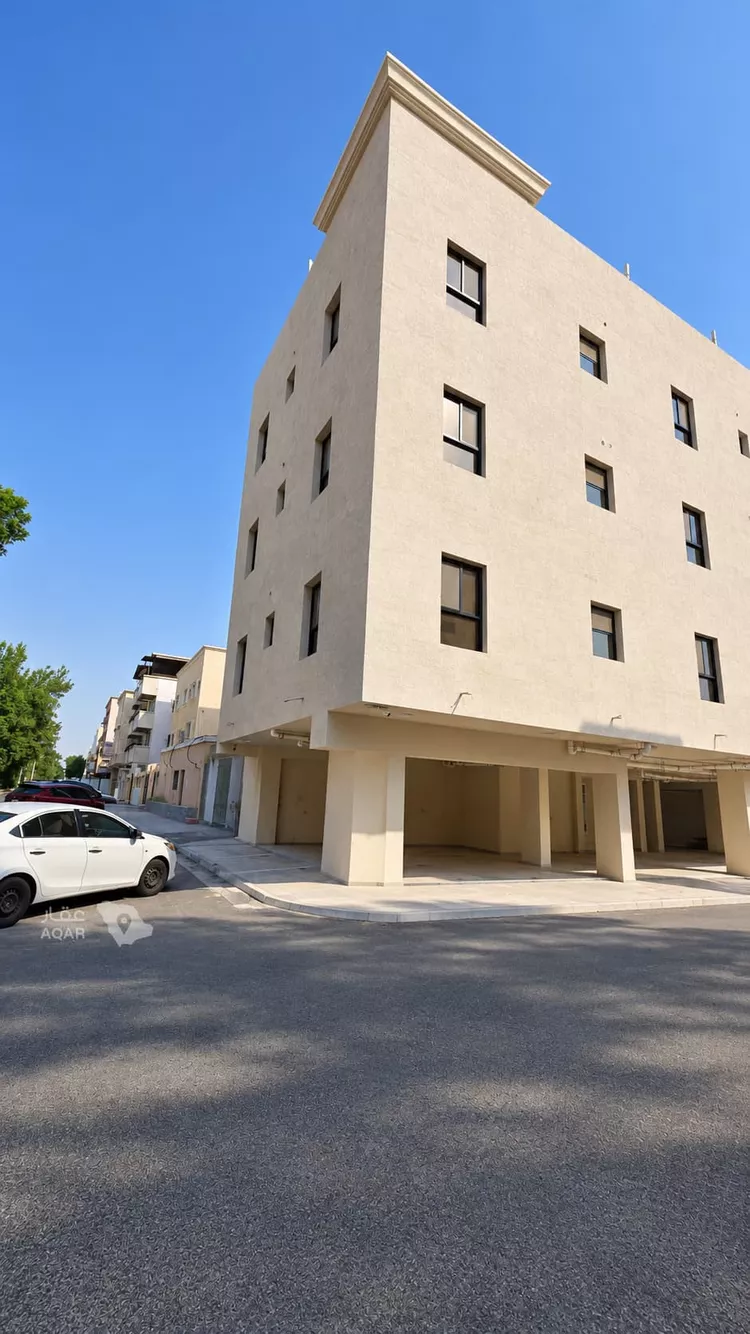 Building for Rent in Al Khobar Al Aqrabiyah