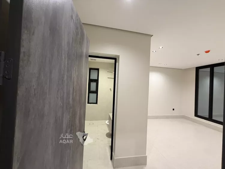 شقة للبيع في شارع الخليل بن احمد, حي الزهور, مدينة الدمام, المنطقة الشرقية صورة 4