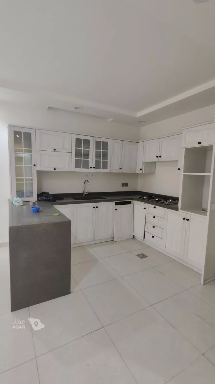 Floor for Sale in Riyadh Al Arid صورة 5