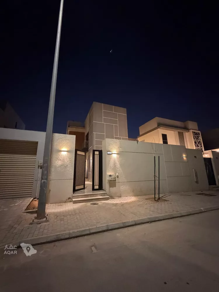 Villa for Sale in Riyadh Al Janadriyah