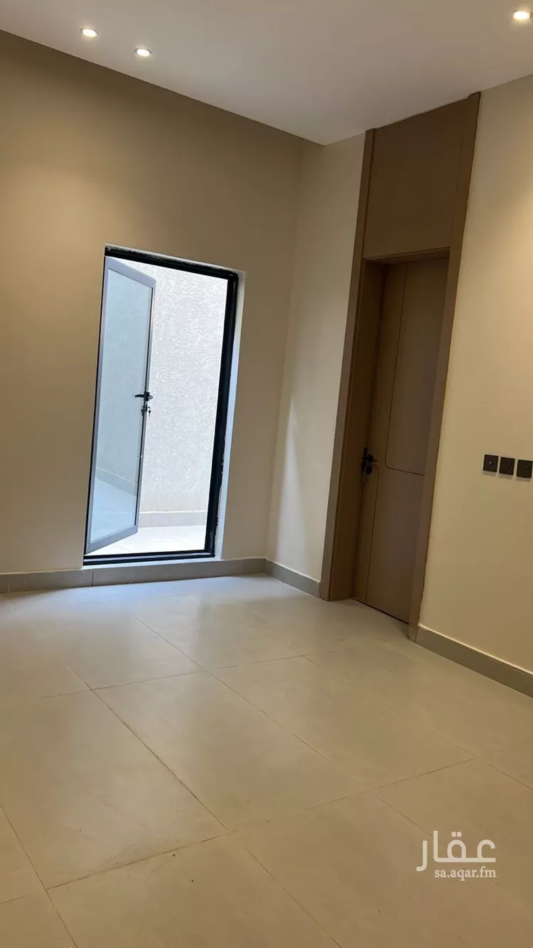 دور للبيع في شارع رقم 452, حي المونسية, مدينة الرياض, منطقة الرياض 9