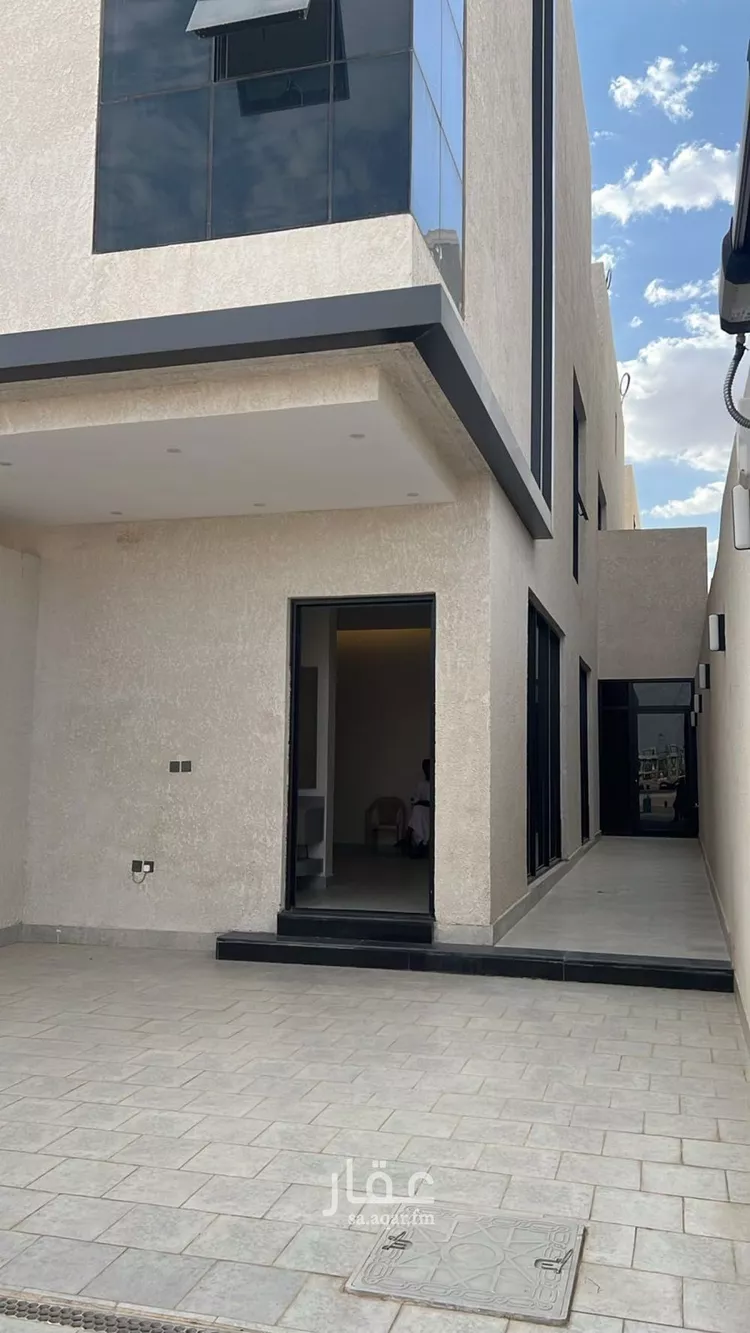 دور للبيع في شارع رقم 452, حي المونسية, مدينة الرياض, منطقة الرياض 7