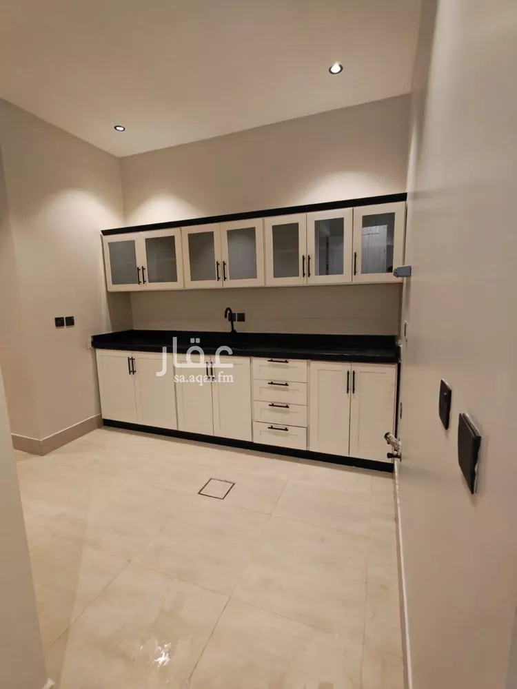 Apartment for Rent in Riyadh Ishbiliyah 8