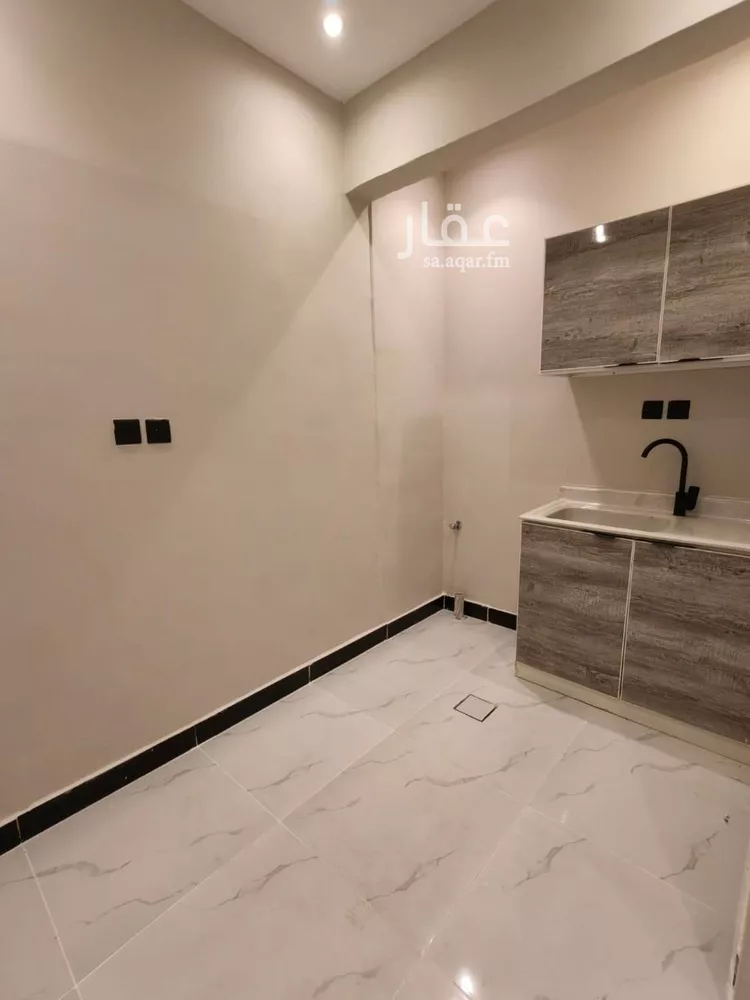 شقة للإيجار في شارع عبدالرحمن بن خميس, حي العارض, مدينة الرياض, منطقة الرياض صورة 3