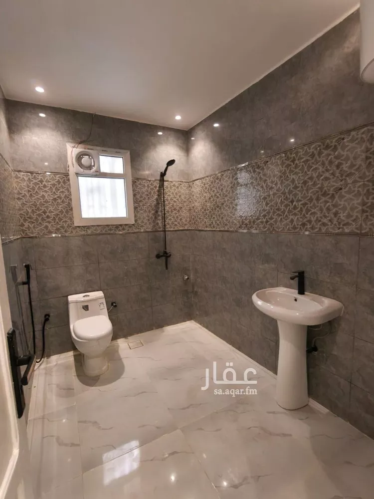 شقة للإيجار في شارع عبدالرحمن بن خميس, حي العارض, مدينة الرياض, منطقة الرياض 6