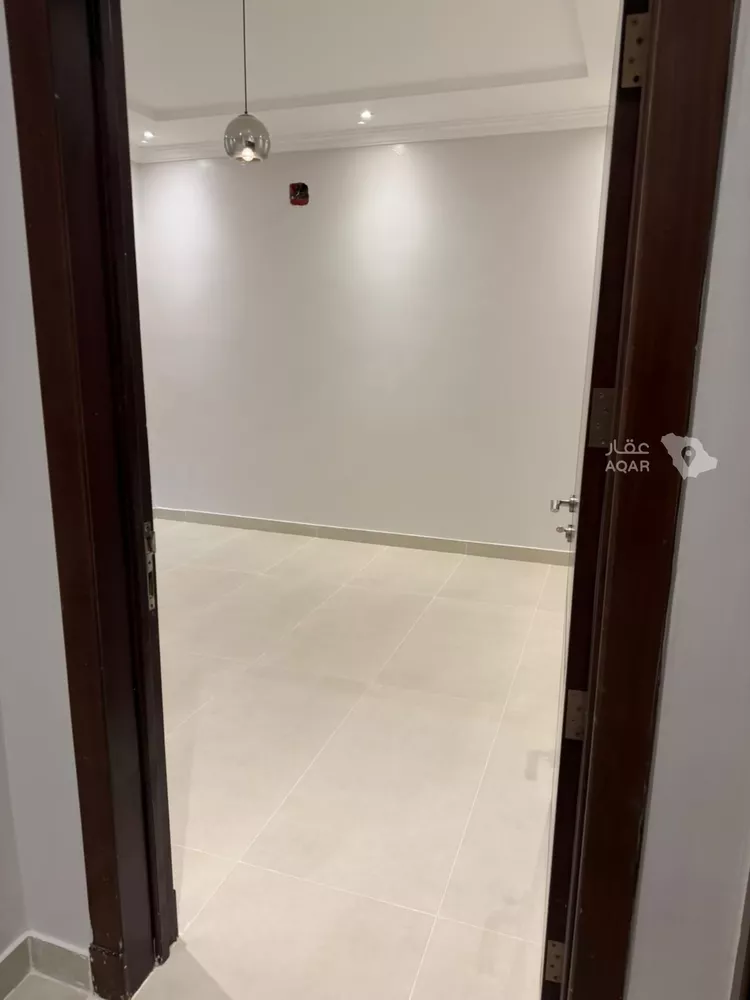 شقة للإيجار في شارع رقم 352, حي الياسمين, مدينة الرياض, منطقة الرياض صورة 2