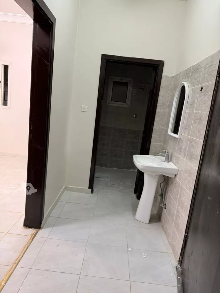 Floor for Rent in Riyadh Al Munsiyah صورة 4