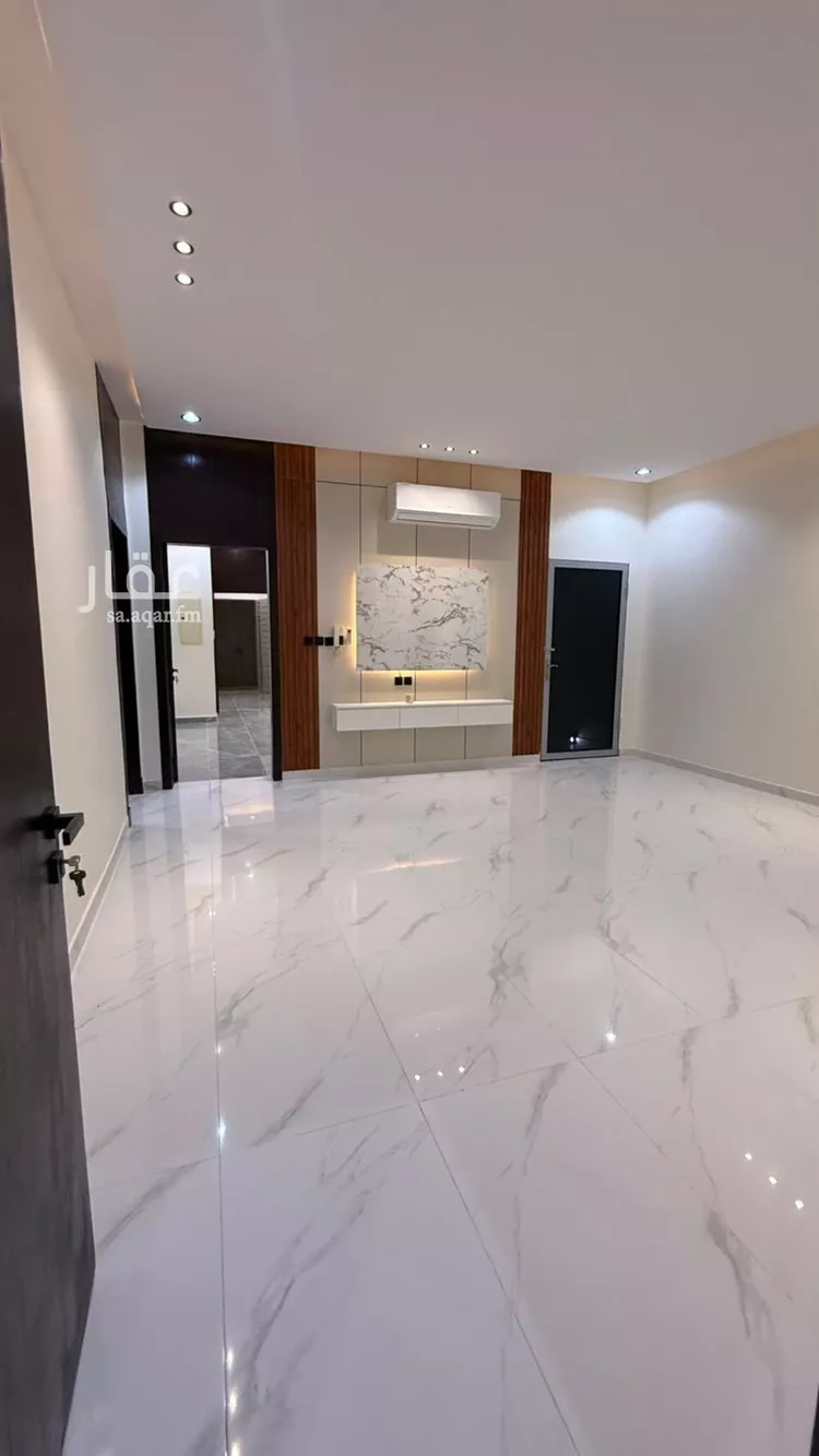 Floor for Rent in Riyadh Al Janadriyah