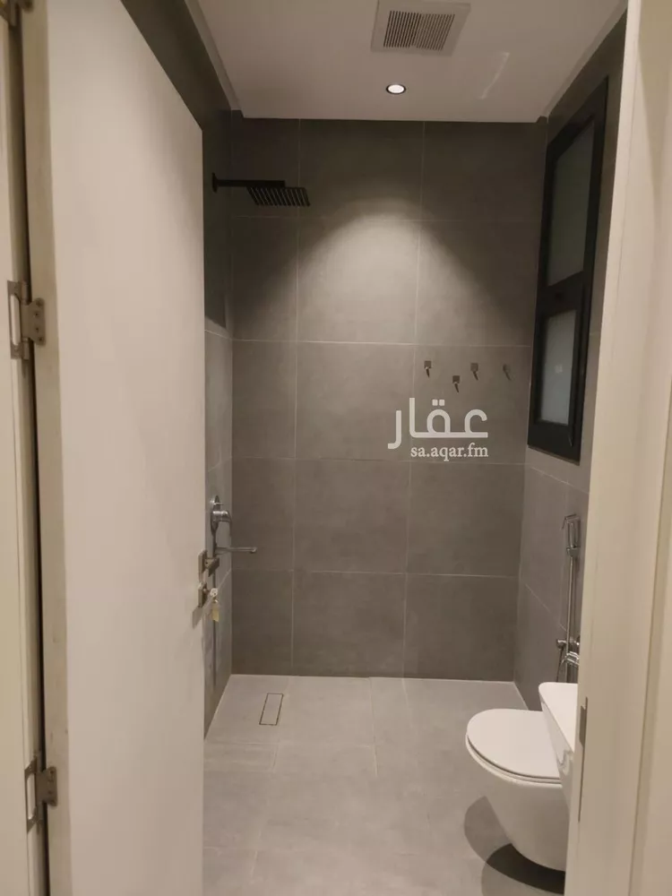 شقة للإيجار في شارع حسين بن إبراهيم المالكي, حي السعادة, مدينة الرياض, منطقة الرياض صورة 2