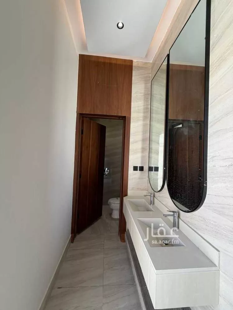 Floor for Sale in Jeddah As Sahil 7