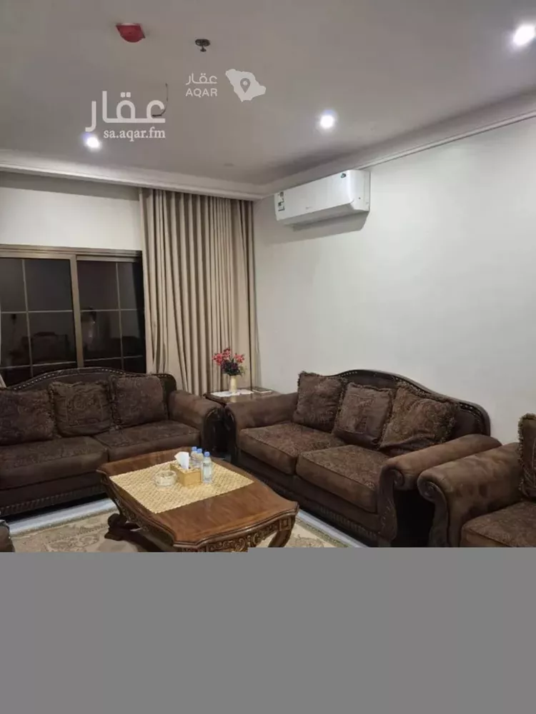 شقة للبيع في شارع القيصومة, حي الحمراء, مدينة الخبر, المنطقة الشرقية 6