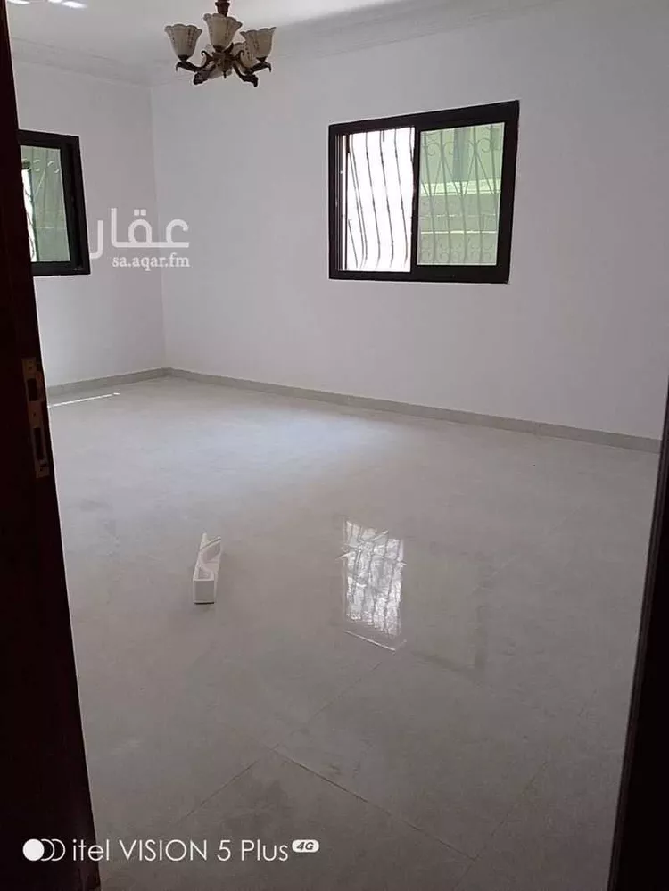 شقة للإيجار في شارع فائد ابي الورقاء, حي بنى حارثة, مدينة المدينة المنورة, منطقة المدينة المنورة 7