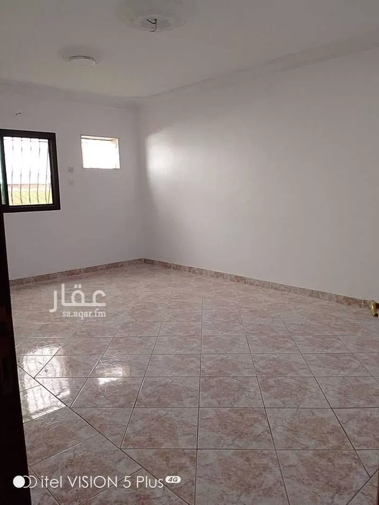 شقة للإيجار في شارع فائد ابي الورقاء, حي بنى حارثة, مدينة المدينة المنورة, منطقة المدينة المنورة 8