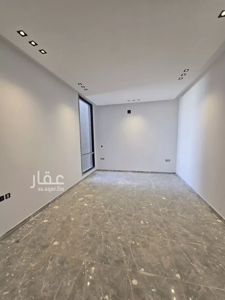 Villa for Sale in Riyadh King Faisal 15