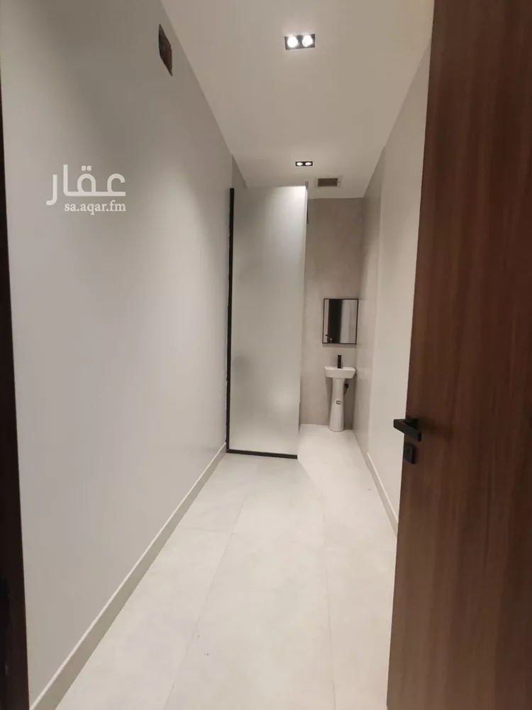 دور للبيع في شارع المعادي, حي الخليج, مدينة الرياض, منطقة الرياض صورة 3