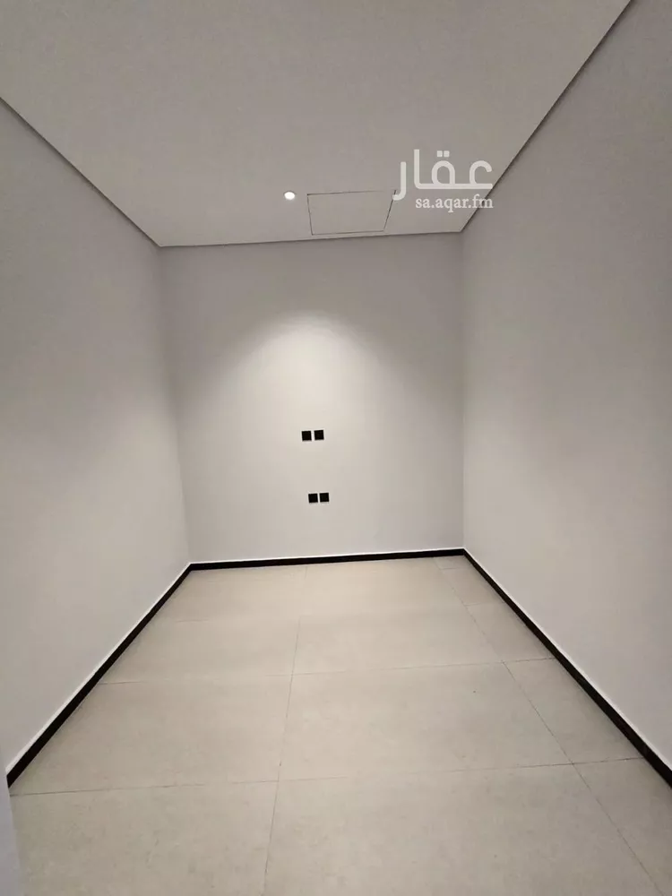 فيلا للبيع في شارع خليل محمد خليل, حي العارض, مدينة الرياض, منطقة الرياض صورة 4