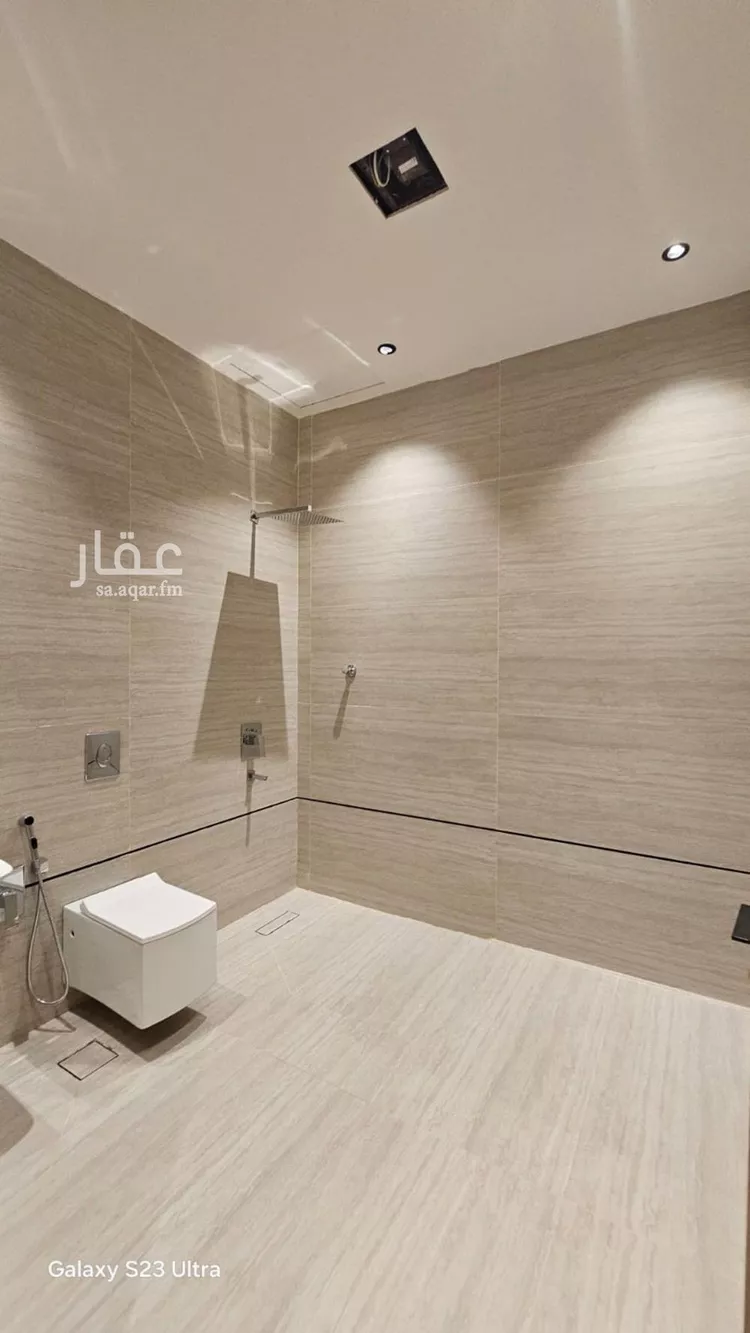 Villa for Sale in Riyadh Al Khaleej 11