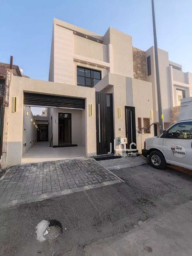 Floor for Sale in Riyadh Al Khaleej 10