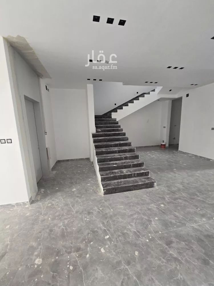 Villa for Sale in Riyadh King Faisal 8