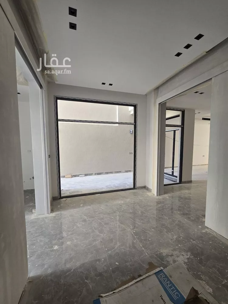 فيلا للبيع في شارع رقم 314, حي الملك فيصل, مدينة الرياض, منطقة الرياض صورة 2